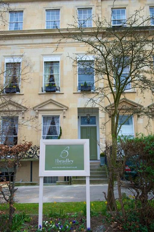 The Bradley Hotel Cheltenham Buitenkant foto