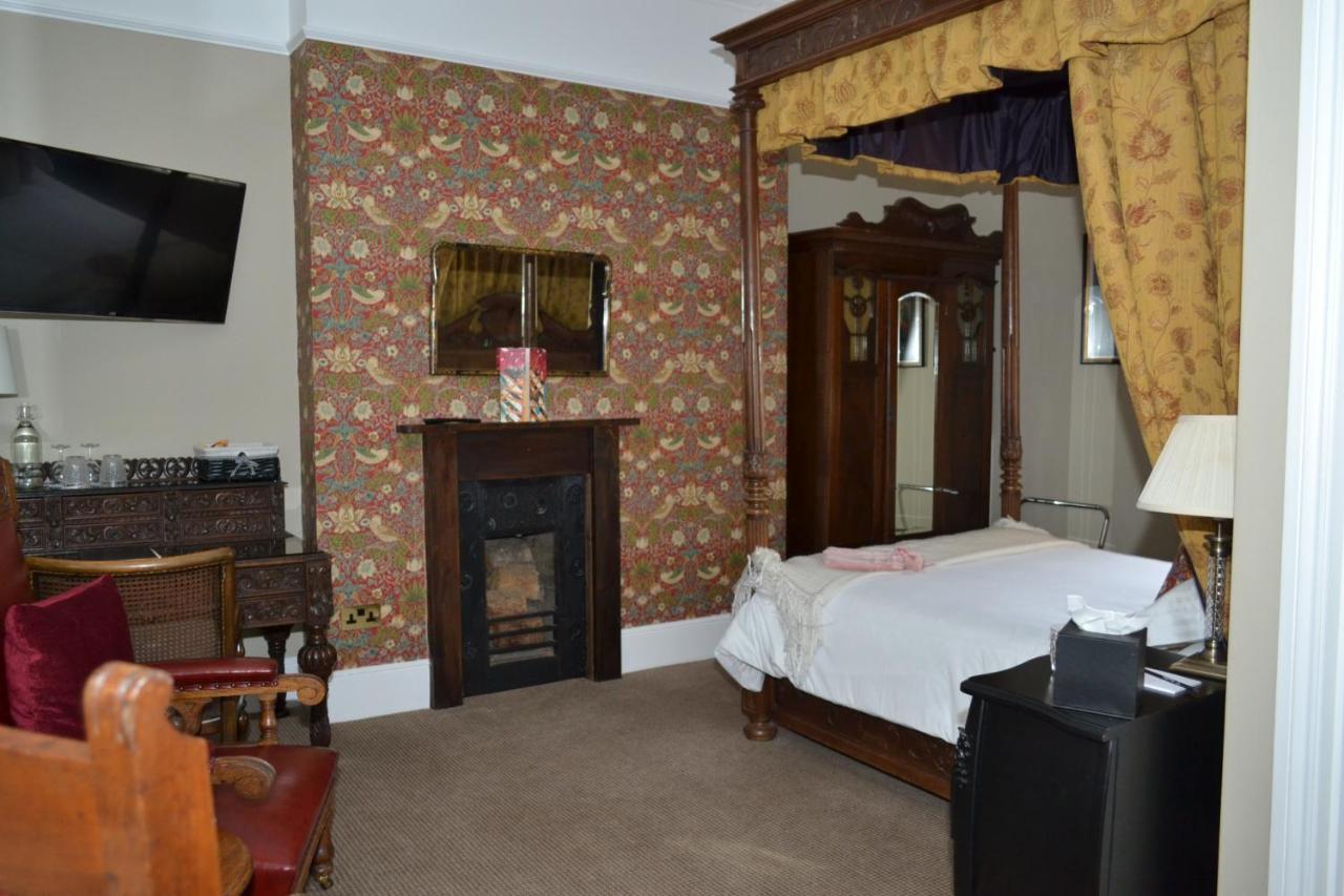 The Bradley Hotel Cheltenham Buitenkant foto